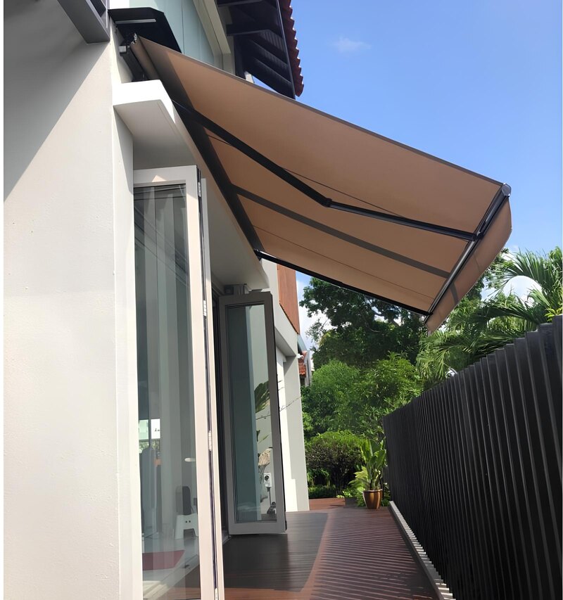 Durable Retractable Awnings For Homes & Commercial Spaces